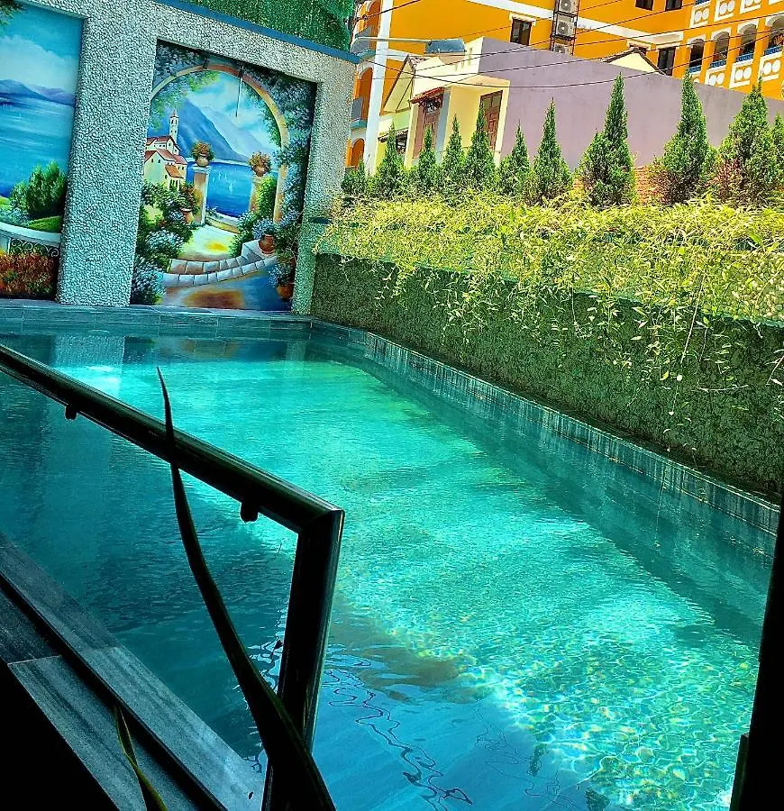 Calla Hotel Hoi an 3*,